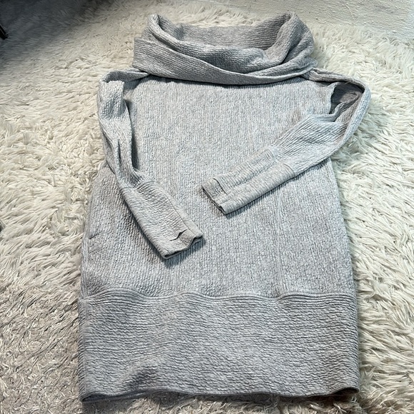 Lululemon Along the Way Dress Heathered Core Ultra Light Grey - Picture 1 of 7